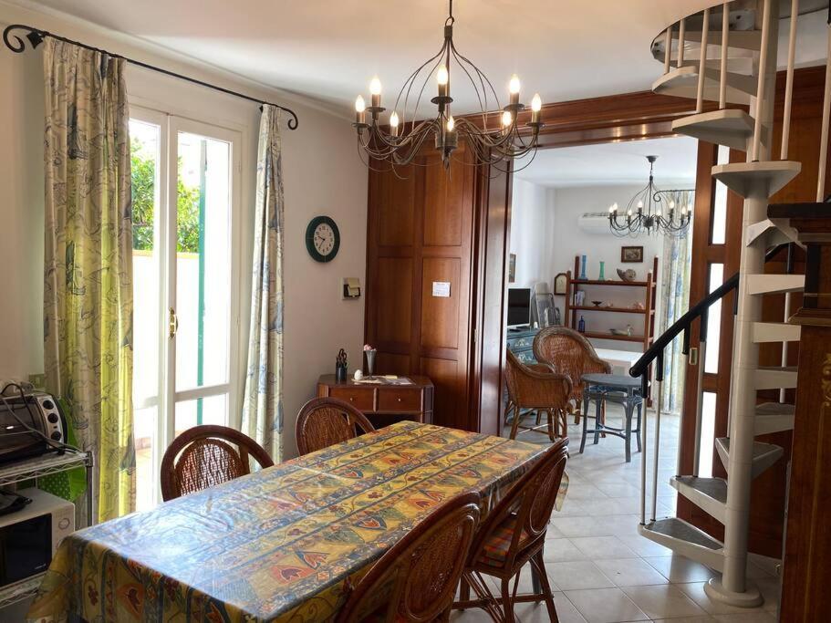 Apartment Casa Ribot: Centro E Mare A Portata Di Mano Alassio