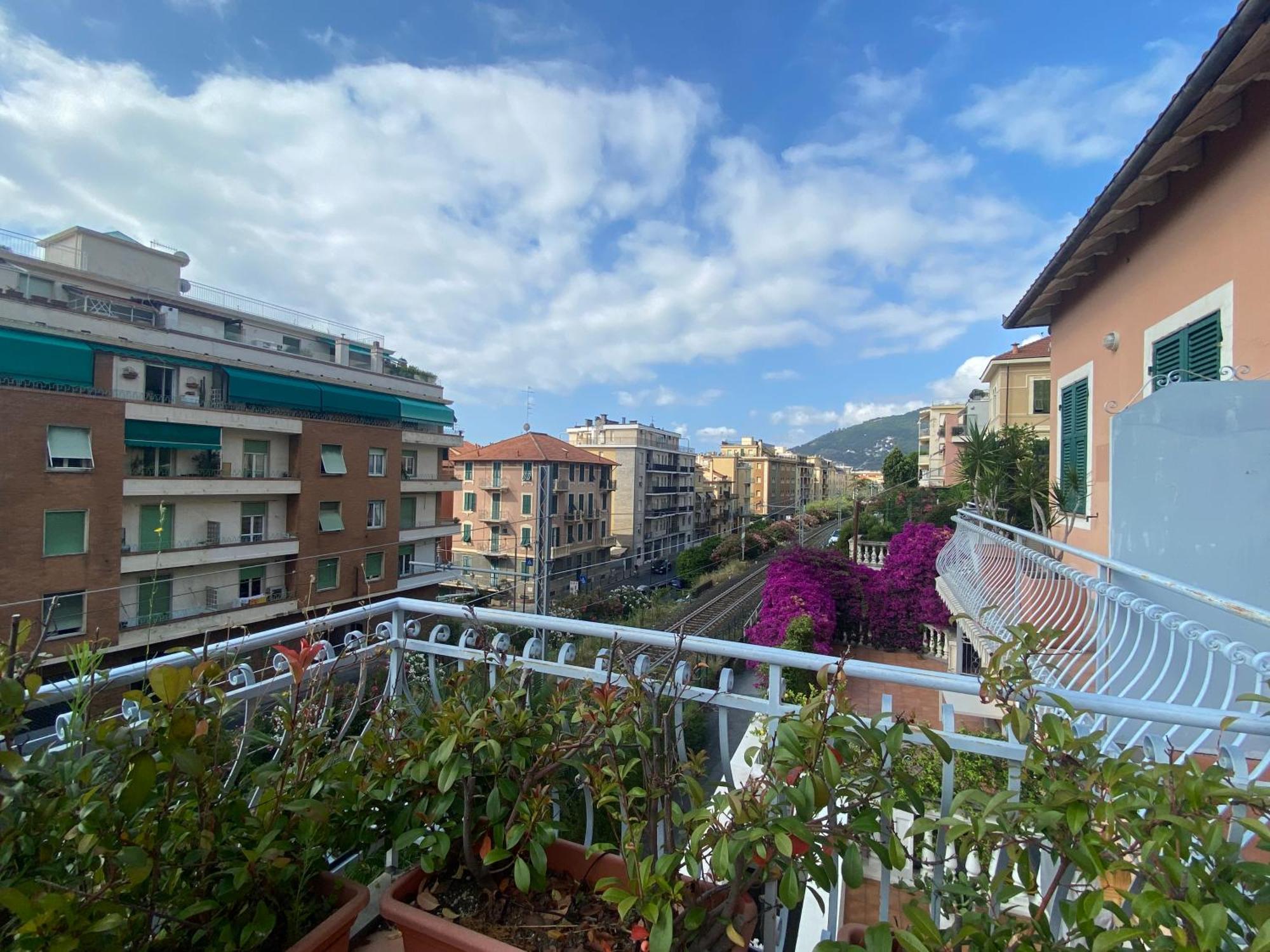 Apartment Casa Ribot: Centro E Mare A Portata Di Mano