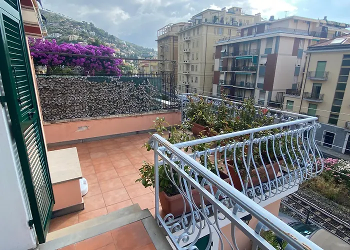 Casa Ribot: Alassio Centro E Mare A Portata Di Mano